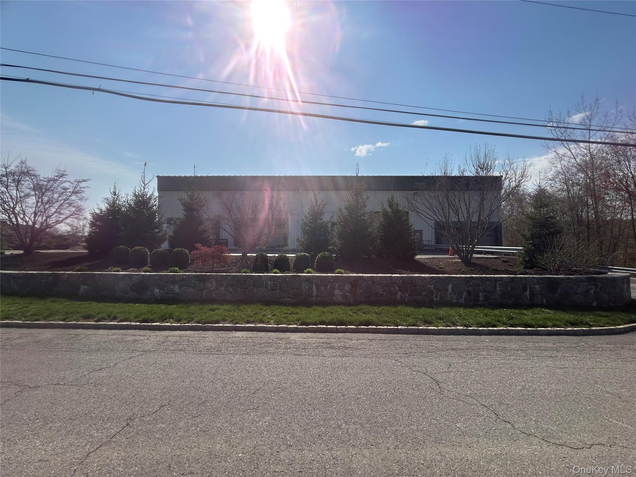 View of home's exterior