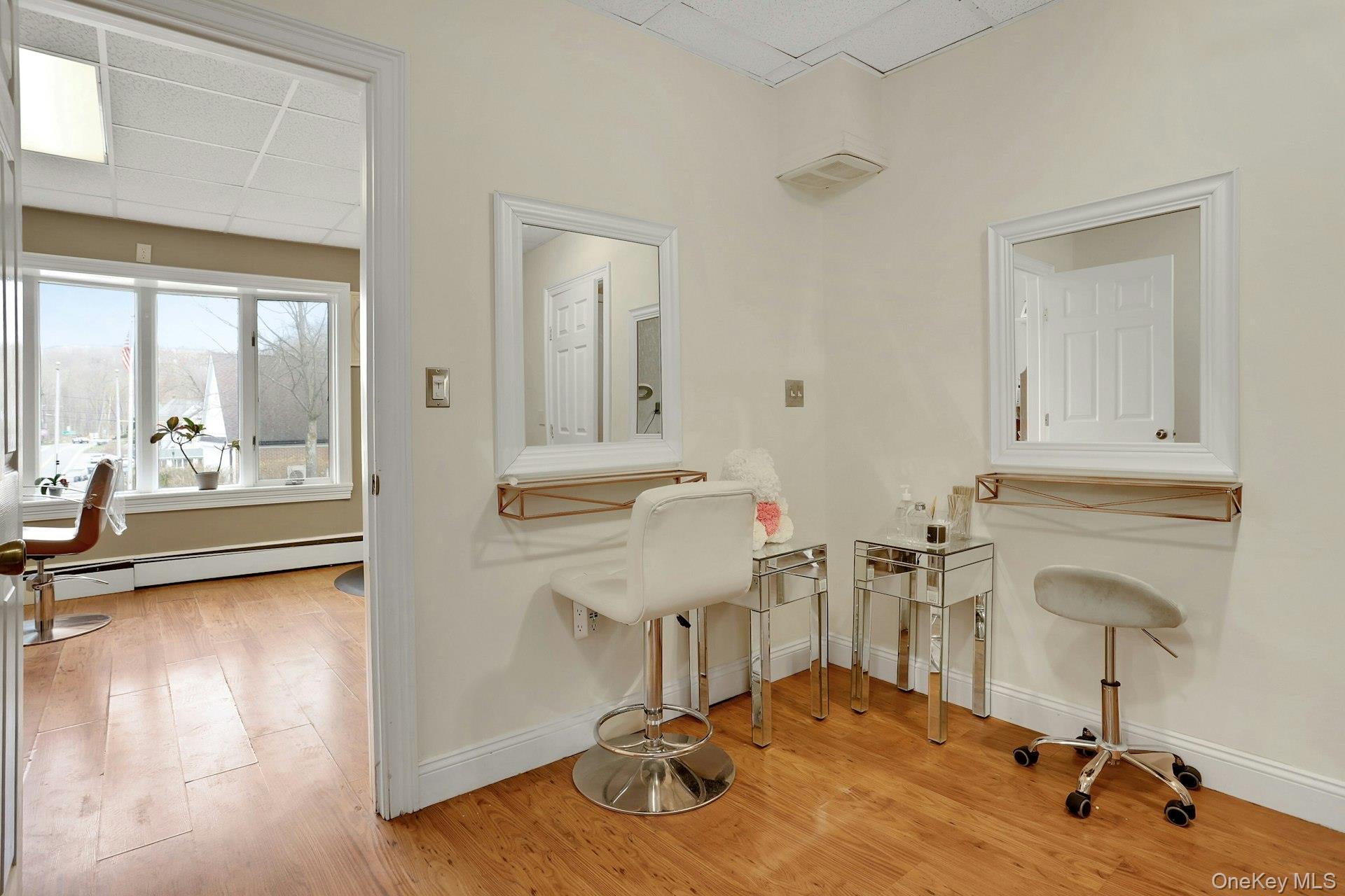 Spa/Treatment Room