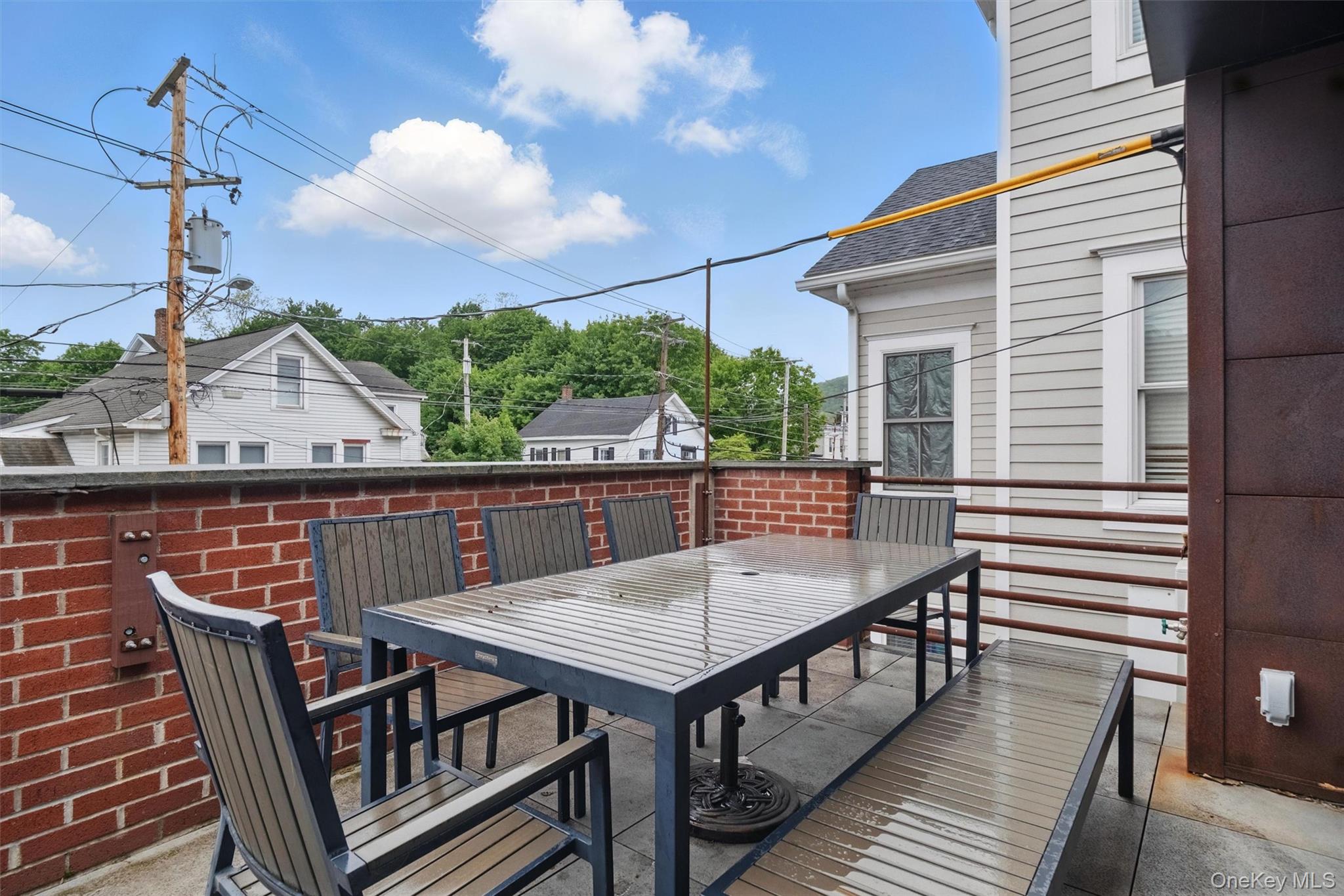 Deck featuring outdoor dining area