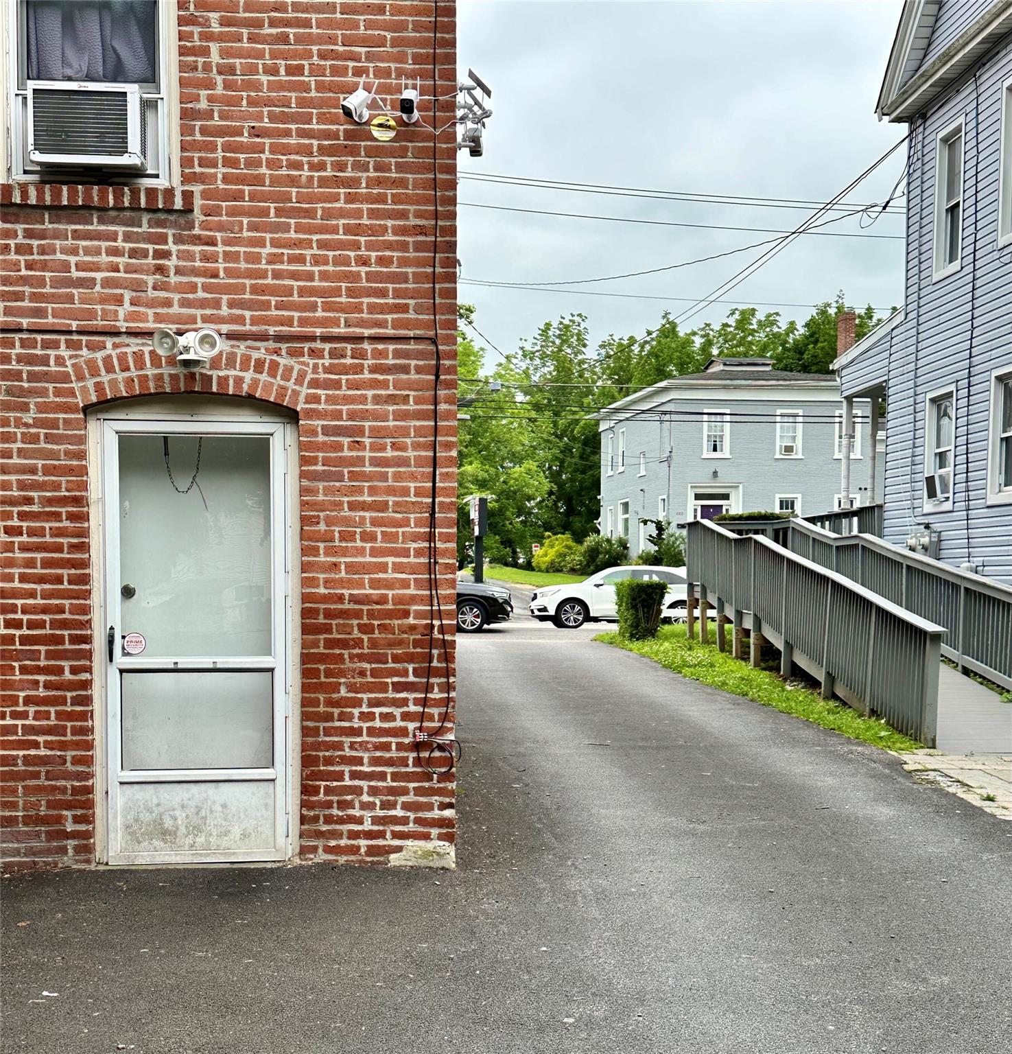 Rear entrance/ Exit t parking lot