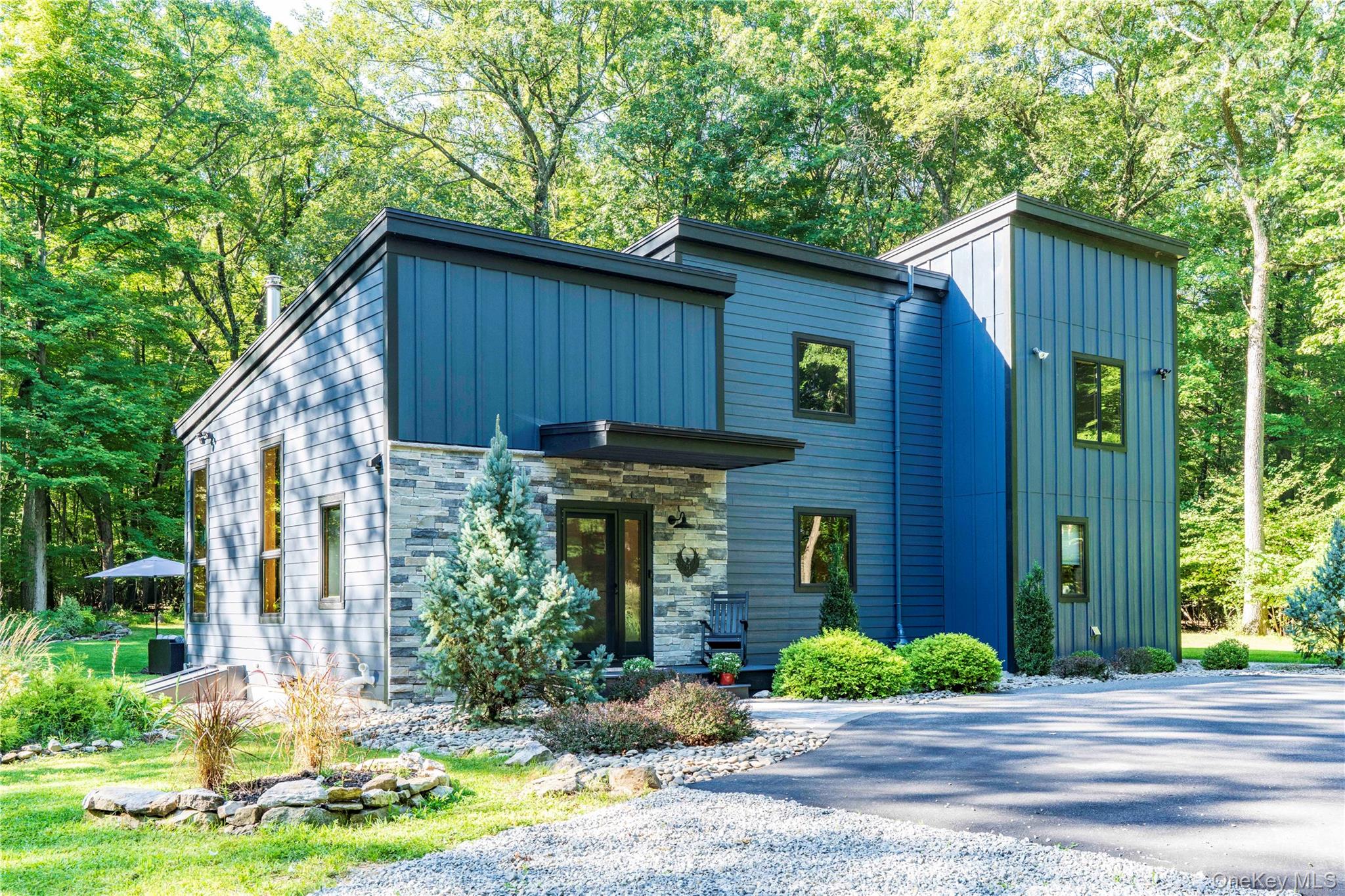 Architect Designed Contemporary Home