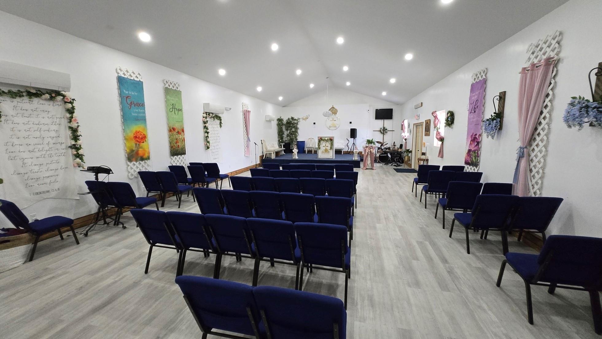Common area featuring recessed lighting and high vaulted ceiling