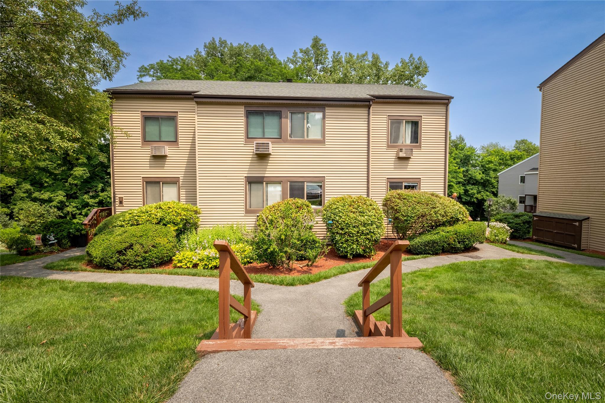 Welcome to Blackberry Hill Village!