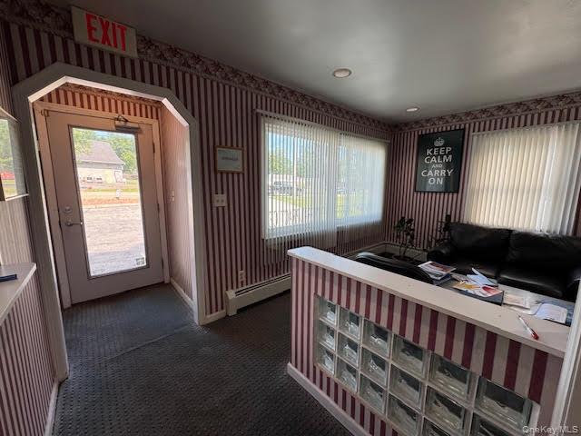 Entry to waiting room.
