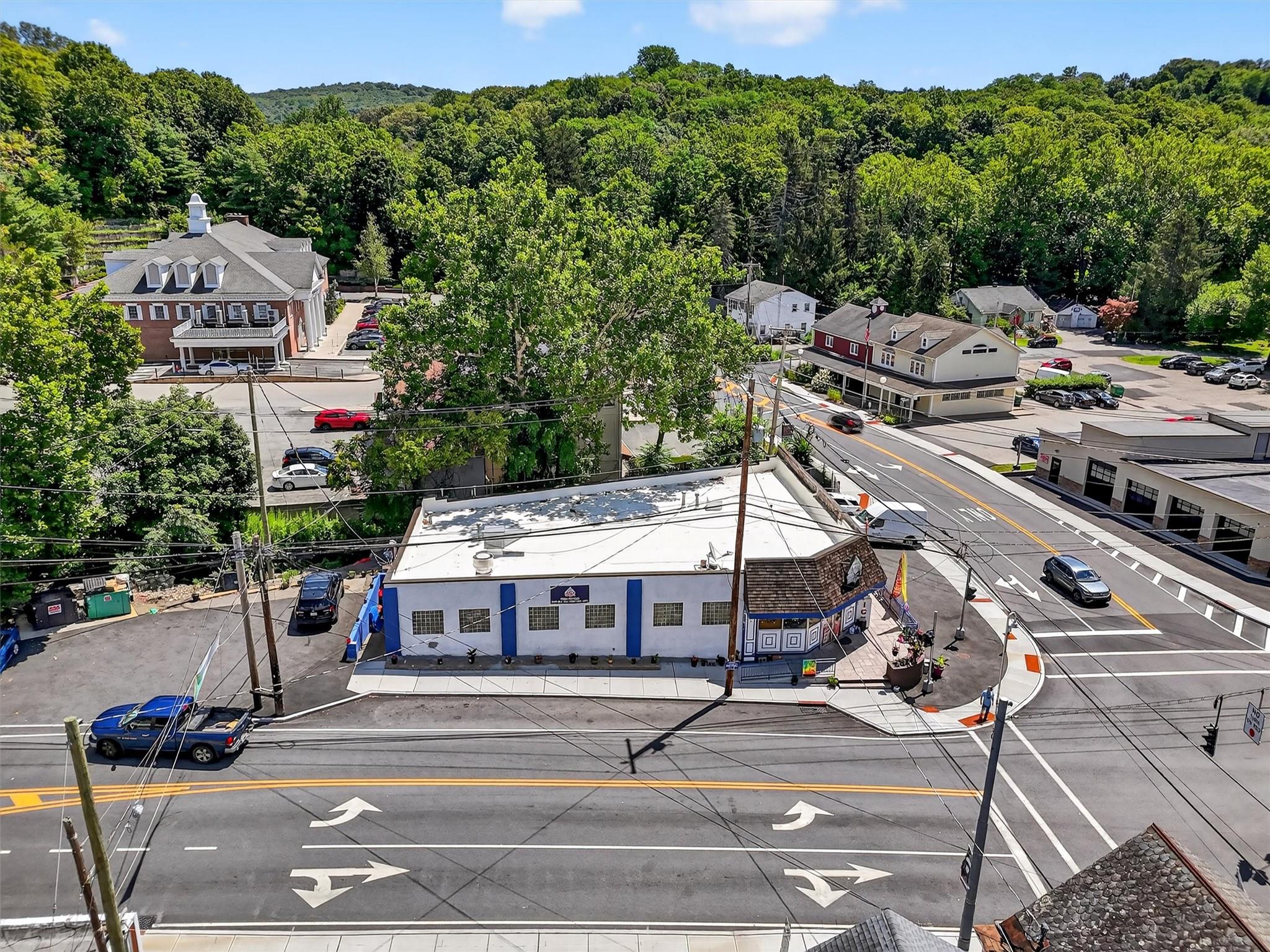 Bird's eye view of the heartbeat of Putnam Valley Cross Roads