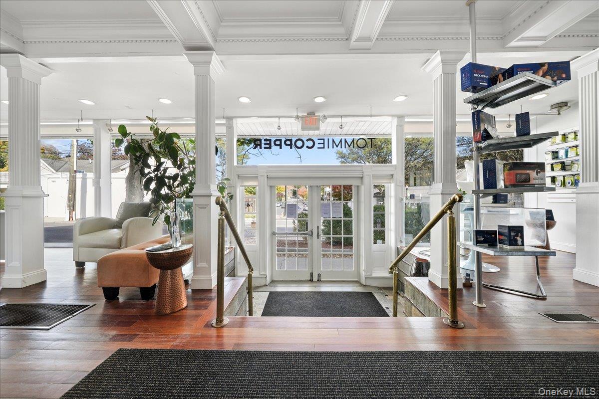 Common area featuring ornamental molding and recessed lighting