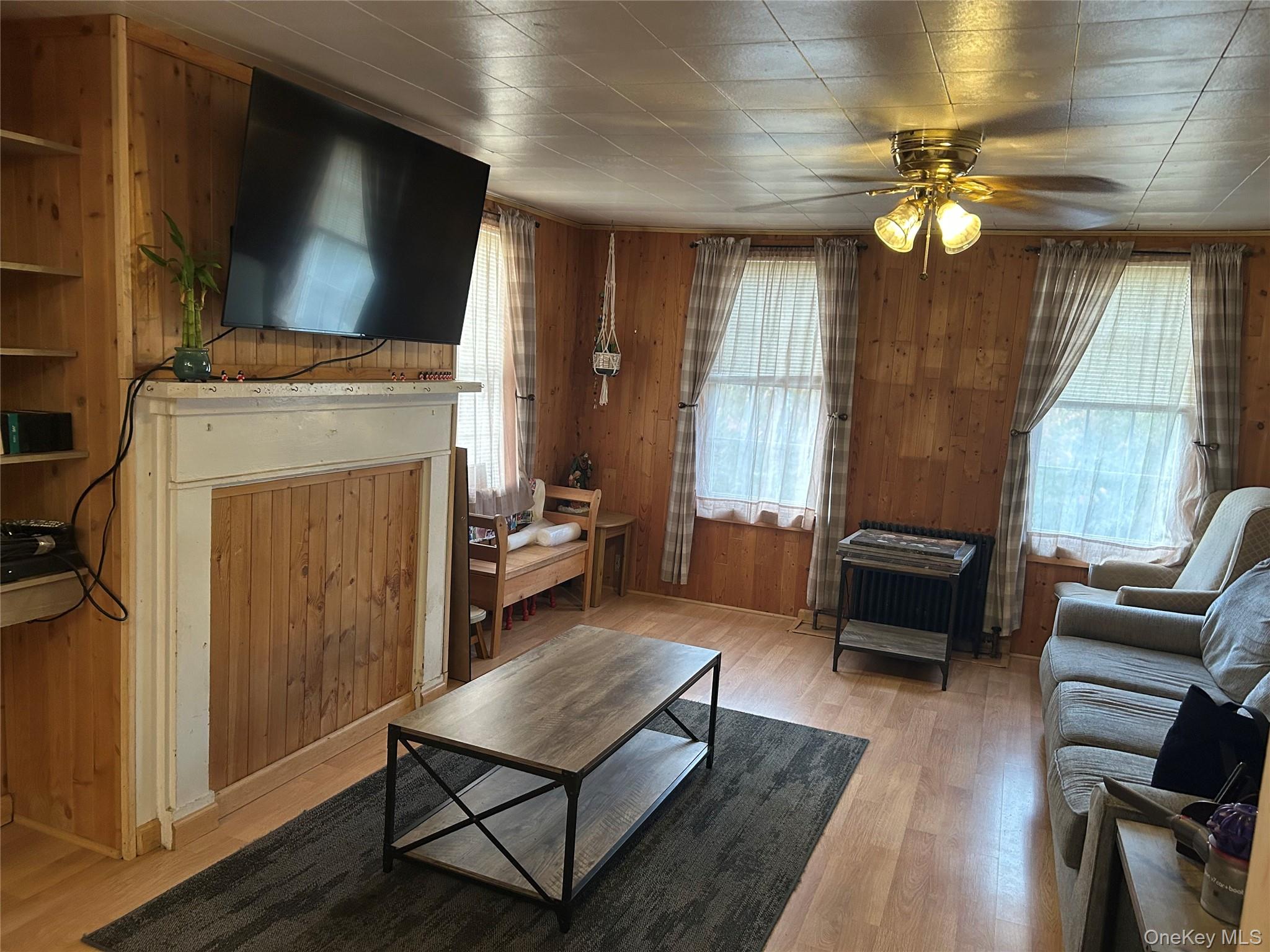 2nd floor apt