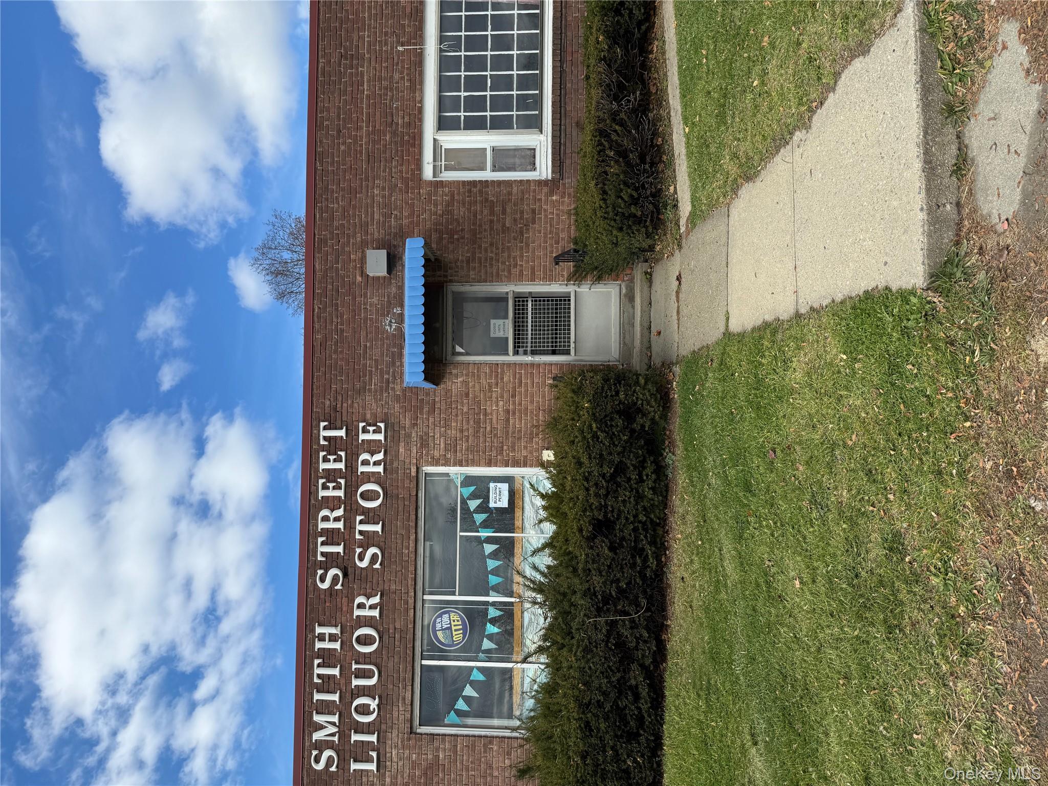 Front of liquor store exterior