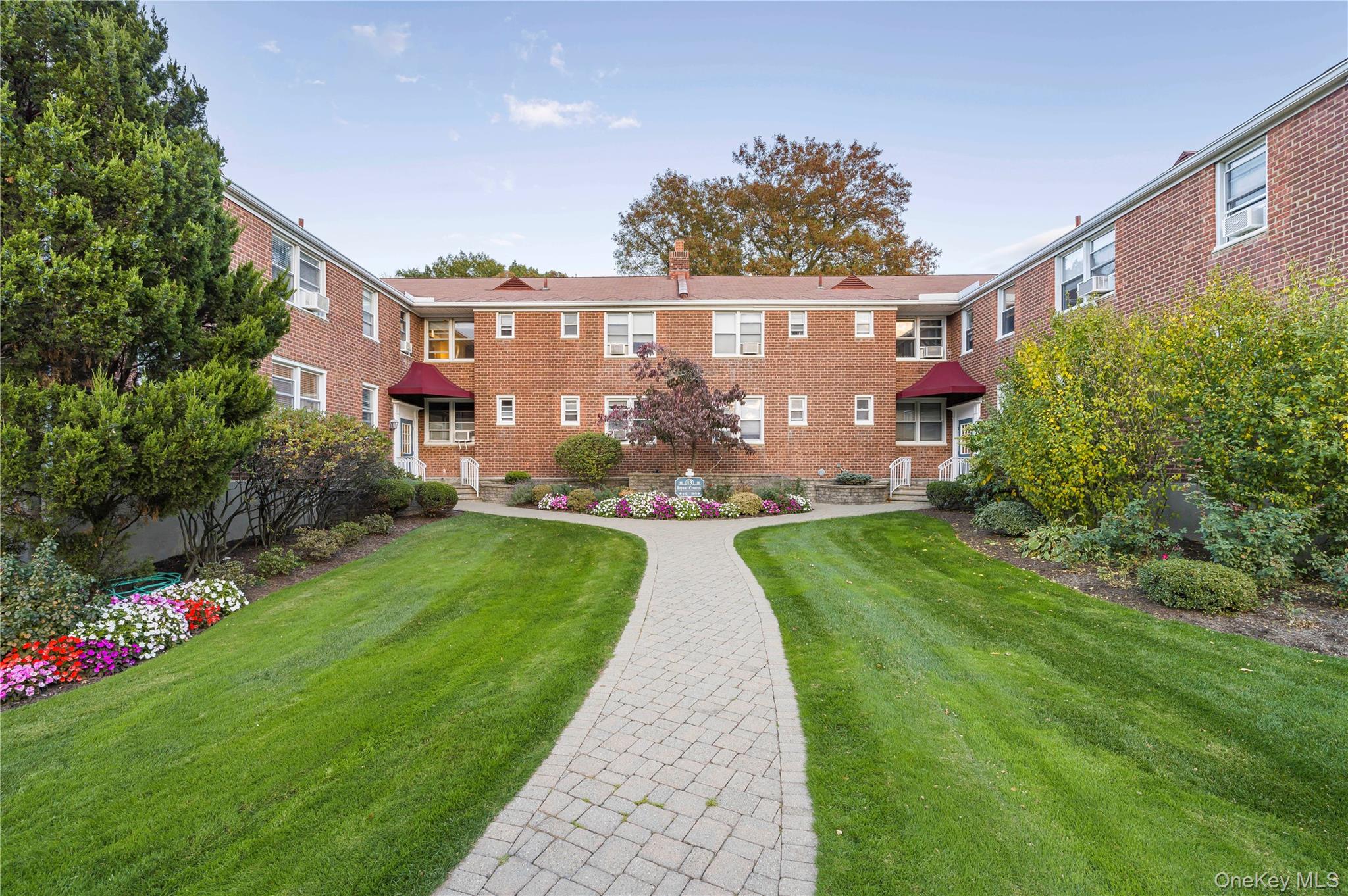 Surrounding community with a yard