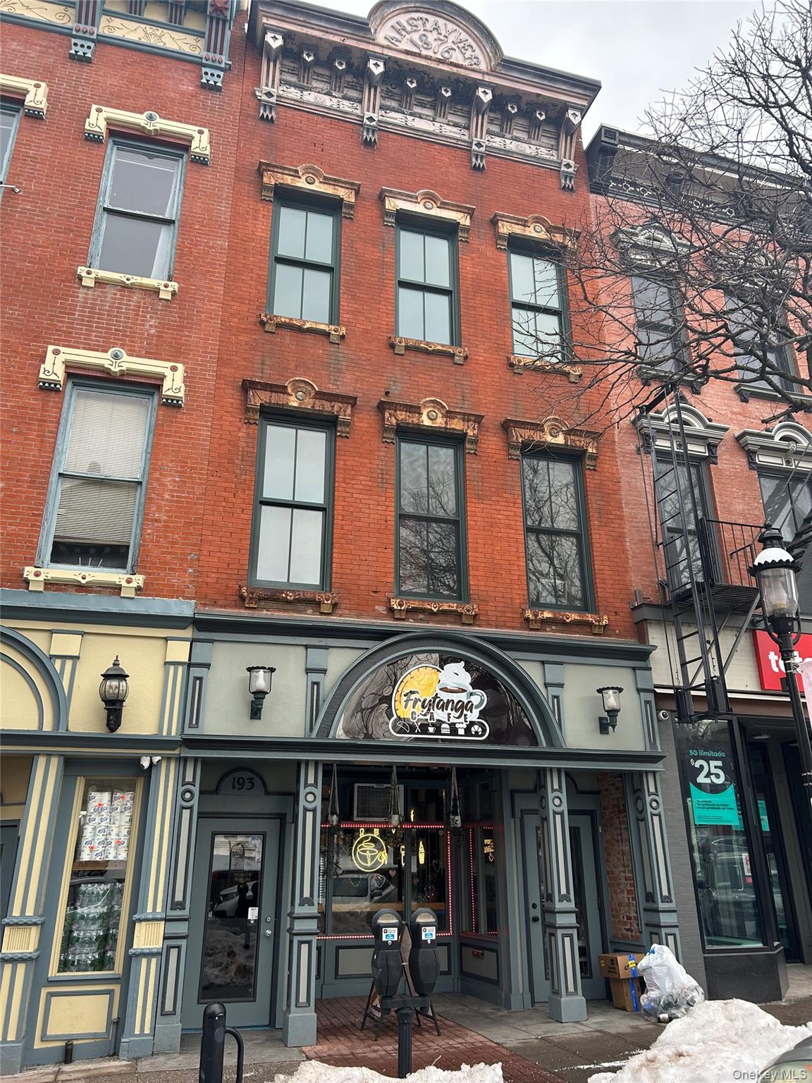 193 Main Street - Facade facing East