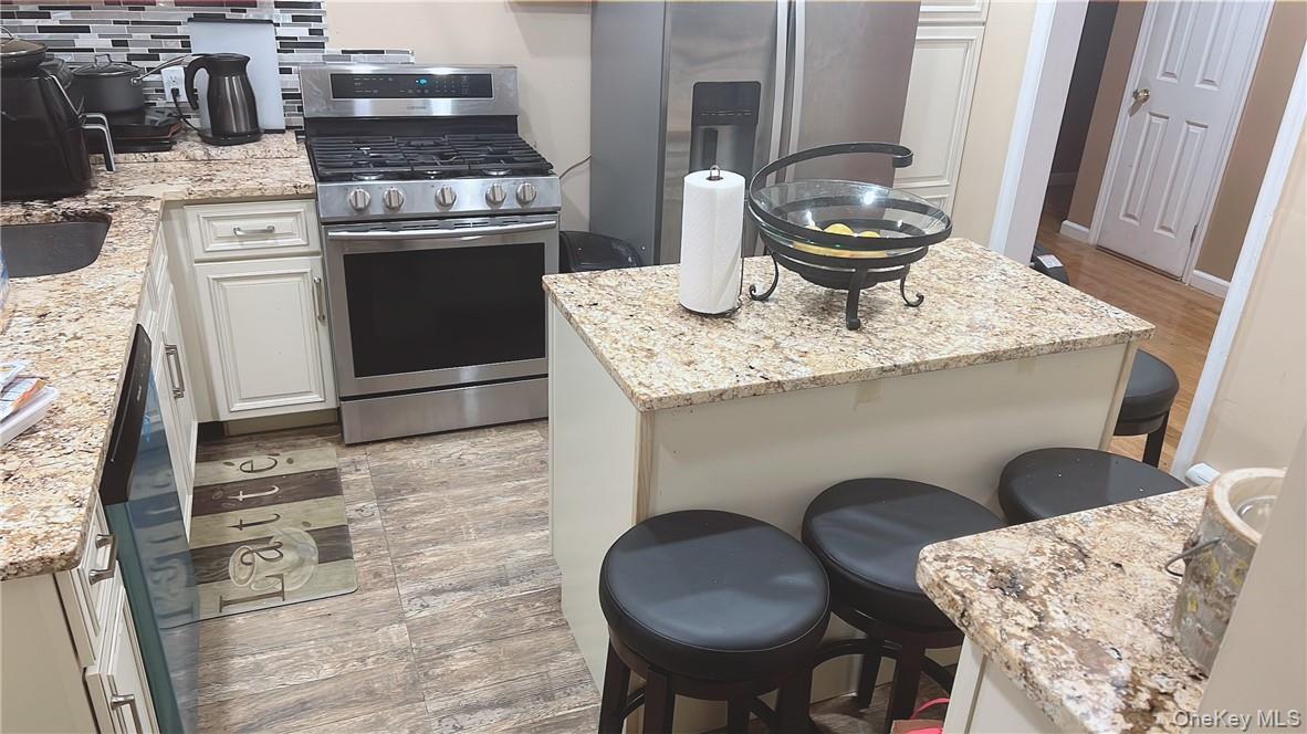 Newly Updated Kitchen
