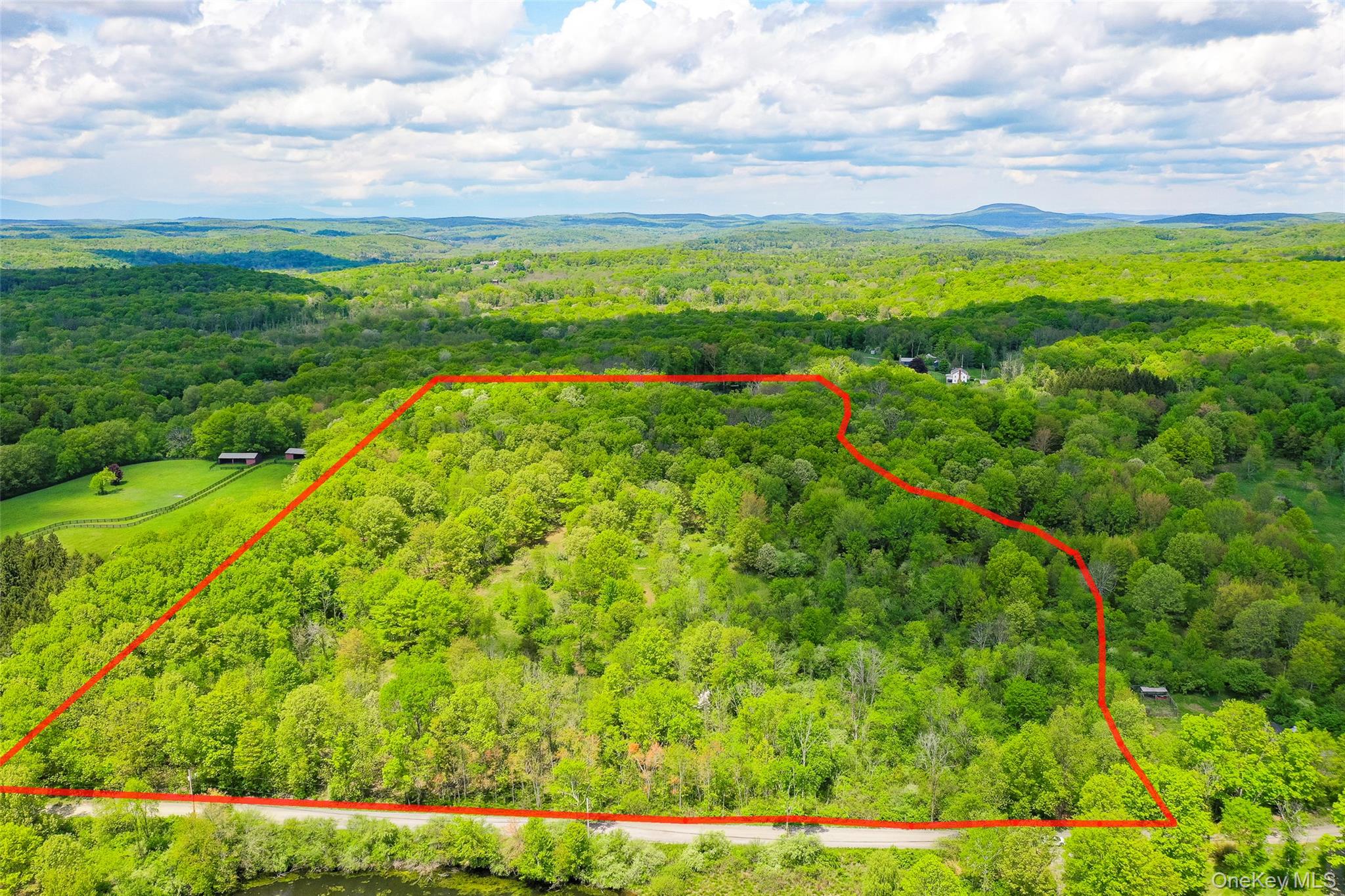 Aerial view of property's approximate boundary lines