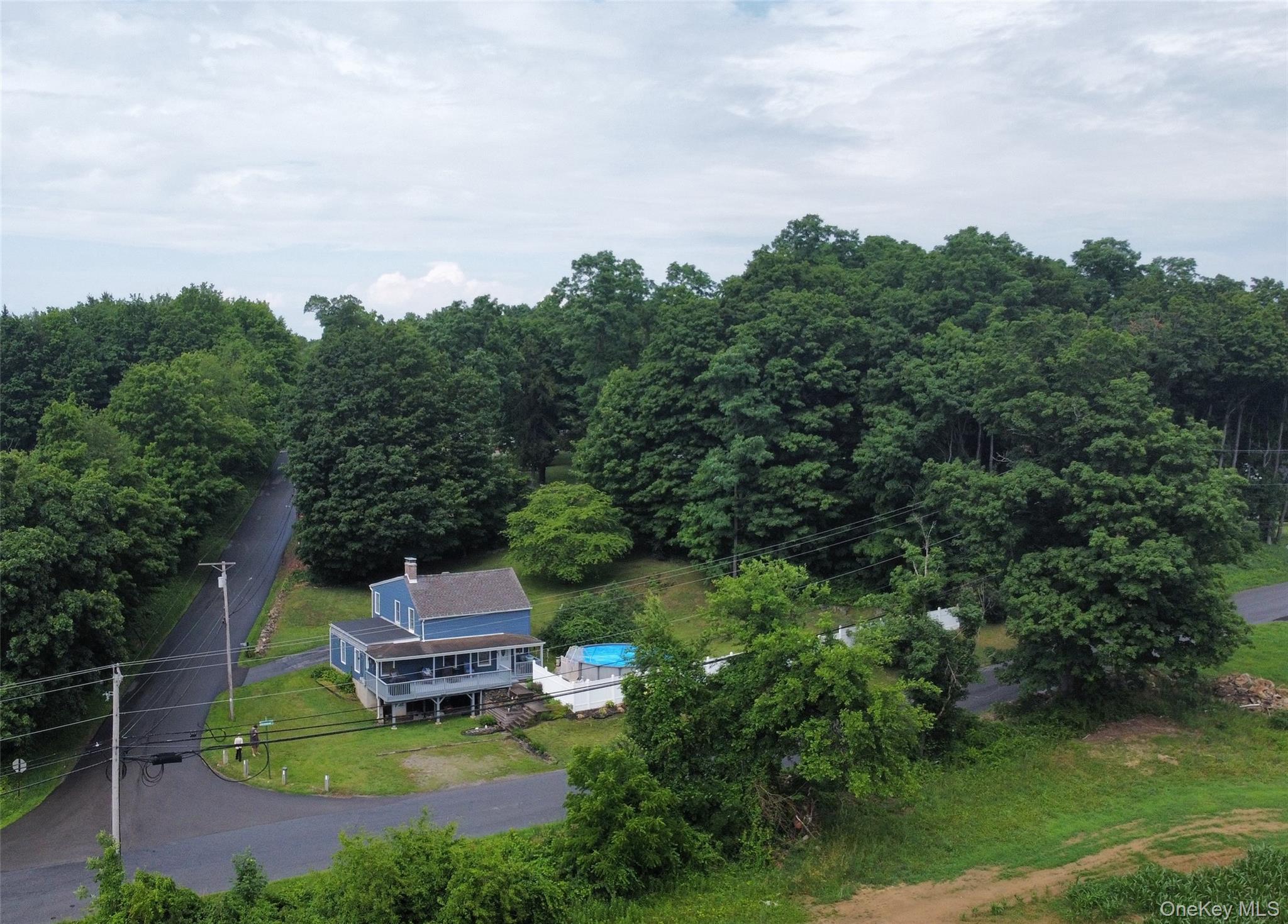 A Hudson Valley gem, perfectly positioned on the corner of Blue Hill and Shenandoah.